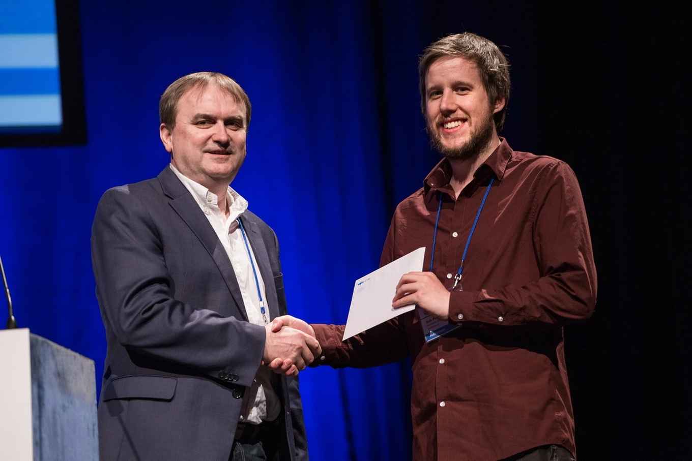 Bob Pirok receives Csaba Horváth  Young Scientist Award 2017