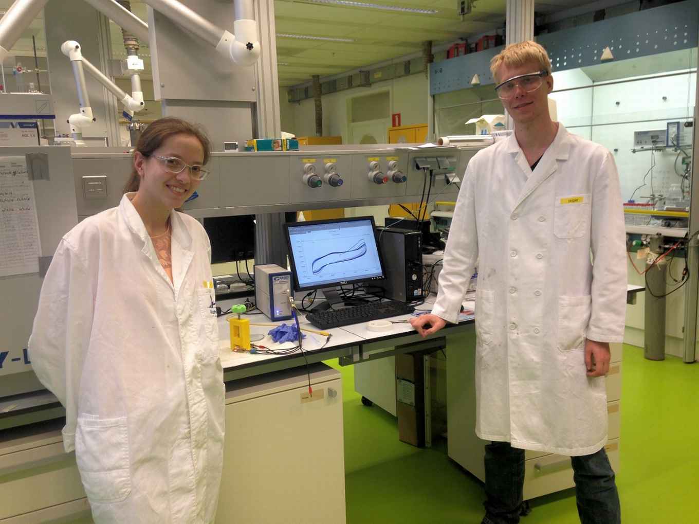 Ilse Denekamp en Jasper Biemolt, studenten Sustainable chemistry